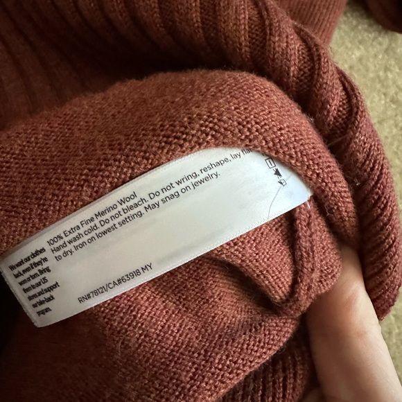 Eileen Fisher merino wool sweater - Picture 3 of 4